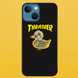 Чехол для APPLE IPHONE 15 2D пластиковый с черными силиконовыми бортиками THRASHER 55820 фото